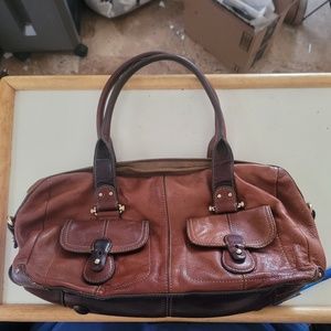 Liz Claiborne, leather vintage purse. Soft leather no tears or stains.